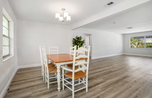 711 18 St, Boynton Beach FL 33426-5425 exterior