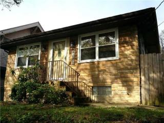 4025 Grizella St, Pittsburgh PA  15214-1622 exterior