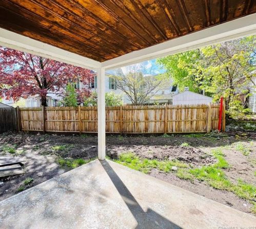 113 Pearl St, Torrington CT 06790-5228 exterior