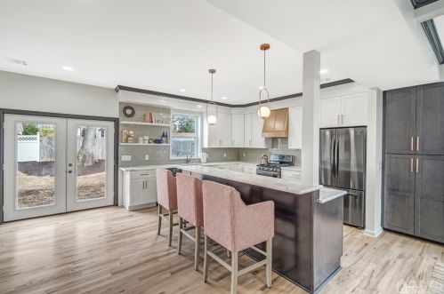 22 Stiles Rd, Edison NJ  08817-4137 exterior