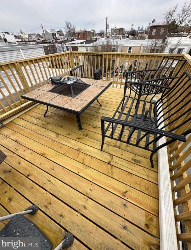 2160 Cumberland St, Philadelphia PA 19125-2245 exterior