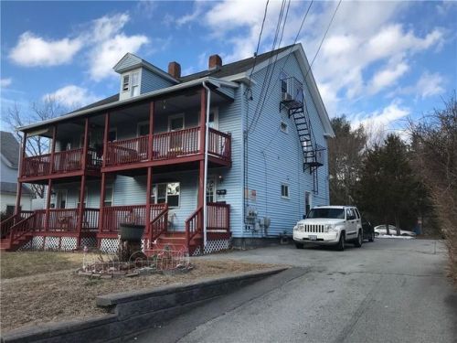 358 Privilege St, Woonsocket, RI 02895-1273