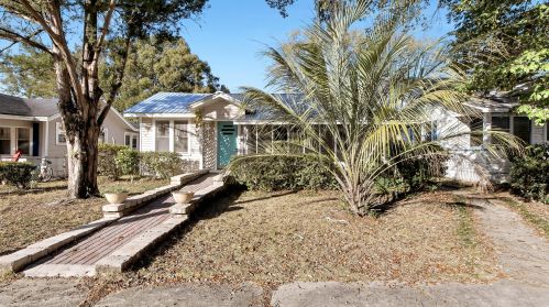 127 Orange Ave, Defuniak Springs FL  32435-2482 exterior