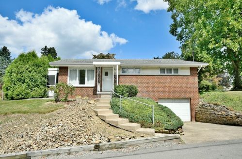 100 Dolores Dr, Pittsburgh, PA 15223-1002