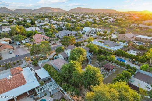 4822 Avenida Del Rey, Phoenix AZ  85083-2203 exterior