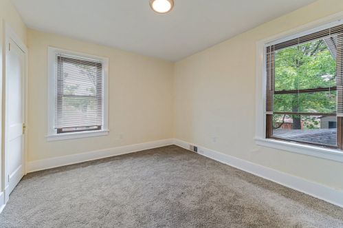 3124 Landis St, Pittsburgh PA 15204-1715 exterior