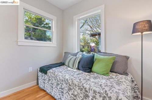 2949 King St, Berkeley CA 94703-2647 exterior