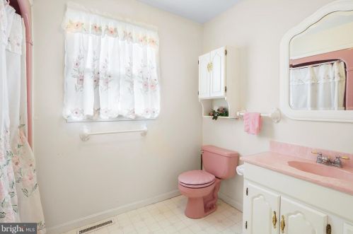 335 Chrome Rd, Rising Sun MD 21911-1712 exterior