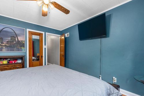 6210 Scanlan Ave, Saint Louis MO 63139-2311 exterior