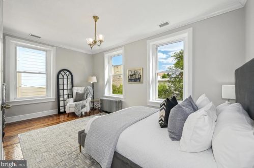 932 O St, Washington DC  20001-4265 exterior