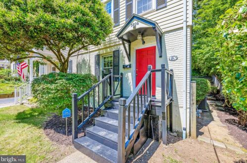 5806 Biscayne Dr, Alexandria, VA 22303-1904