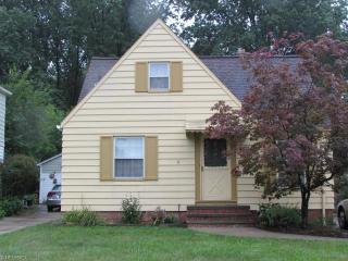 4911 Krueger Ave, Cleveland, OH 44134-2421