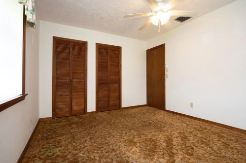 440 Ravenswood Ln, Fort Pierce FL 34983-2081 exterior