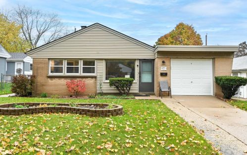 2911 56th St, Milwaukee, WI 53219-3110