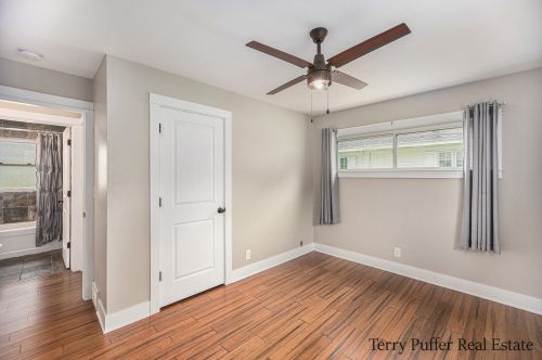 2160 Mayfair Ave, Meskegon MI 49441-3621 exterior