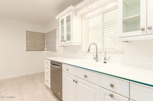 6138 9th Ave, Phoenix AZ  85013-1409 exterior