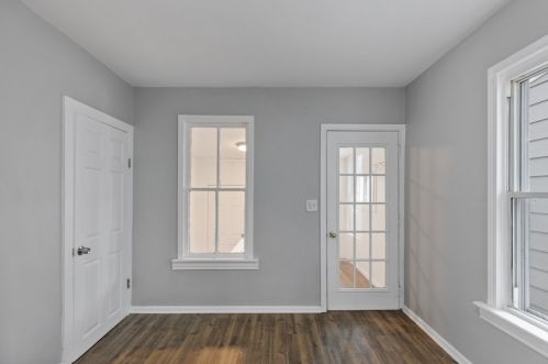 307 Lincoln Ave, Waukegan IL 60085-6361 exterior