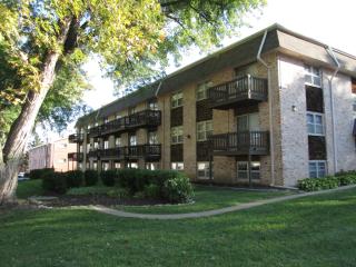 1367 76th Ave, Omaha NE  68124-1500 exterior