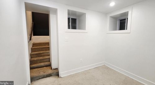 5421 Cedar Ave, Philadelphia PA 19143-1952 exterior