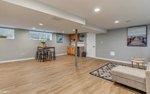 3337 Newcastle Ave, Chicago IL  60634-3752 exterior