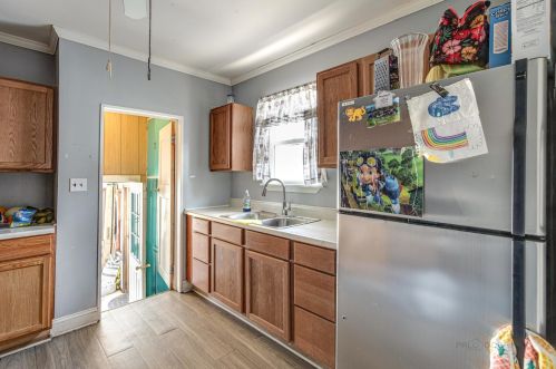 403 Jackson St, Waukegan IL 60085-6341 exterior