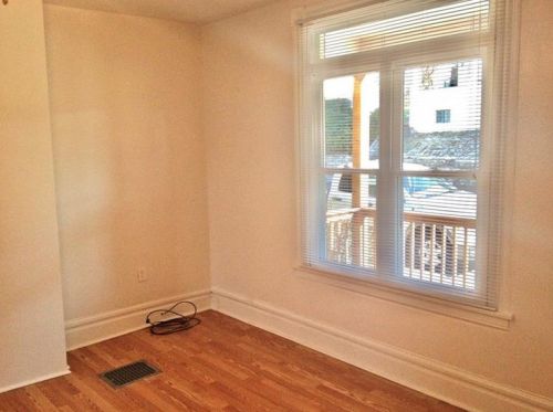 614 Southern Ave, Pittsburgh PA  15211-2251 exterior