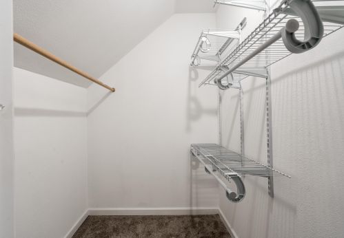 1321 57, Milwaukee WI 53214-3429 exterior