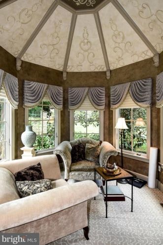 11300 Glen Rd, Rockville MD 20854-1849 exterior