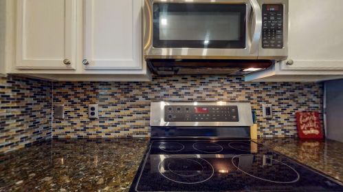 2081 Burlington St, Fort Pierce FL  34984-4350 exterior