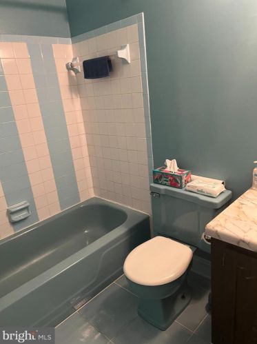 11837 Academy Rd, Philadelphia PA 19154-2642 exterior