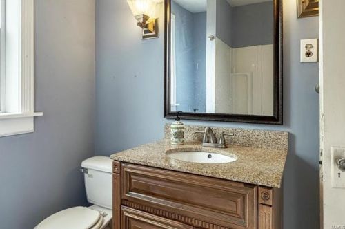 3834 Virginia Ave, Saint Louis MO 63118-4316 exterior