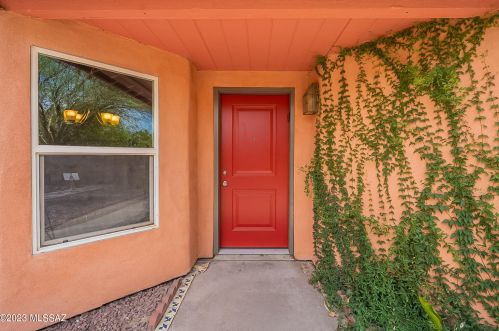 4712 Courtney Dr, Tucson, AZ 85705-4822