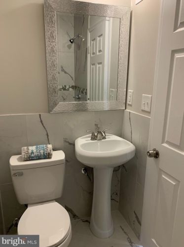 1522 61 St, Philadelphia PA 19142-3512 exterior