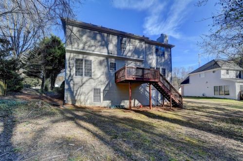 3690 Mcclure Wood Dr, Duluth GA 30096-8506 exterior