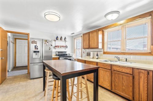 11230 Cleveland Ave, Milwaukee WI 53227-3037 exterior