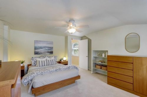 2537 63, Milwaukee WI 53219-2628 exterior