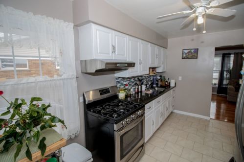 4838 Hawthorne Ave, Hillside IL 60162-1008 exterior