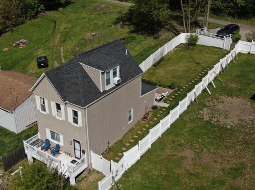 1836 Greenleaf St, Pittsburgh PA  15211-1022 exterior