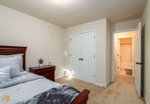 2753 Keystone Ave, Lithonia GA exterior