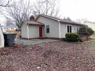 7426 Elwood Dr, Charlotte, NC 28227-1265