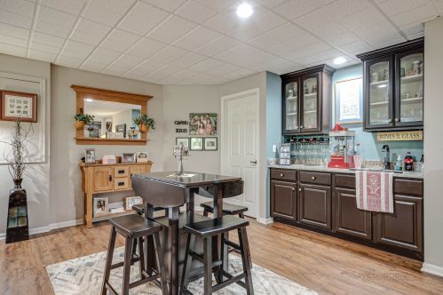 1427 White Oak Ln, Bull Valley IL 60098-6412 exterior