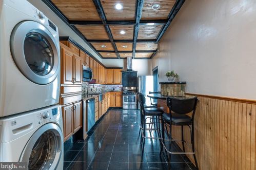 1753 29 St, Philadelphia PA 19145-1615 exterior