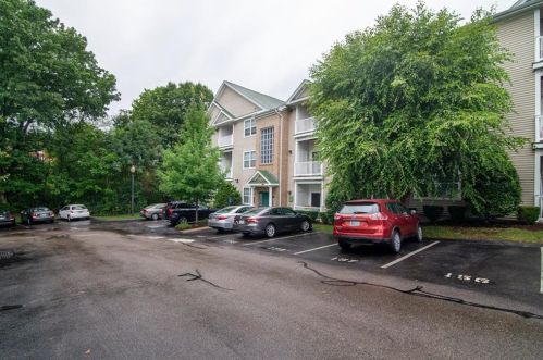 116 Mill St, Woonsocket RI 02895-2164 exterior