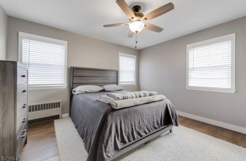 13 Fairview Dr, East Hanover NJ  07936-3506 exterior