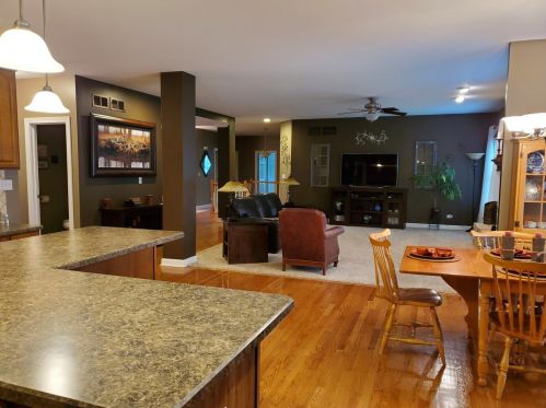 2203 Timberline Trl, Bull Valley IL 60098-8759 exterior