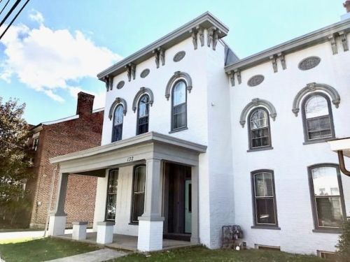 132 Third St, Lexington, KY 40508-1826