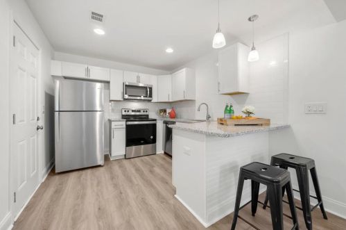 354 Betsy Ave, Atlanta GA  30310-1008 exterior