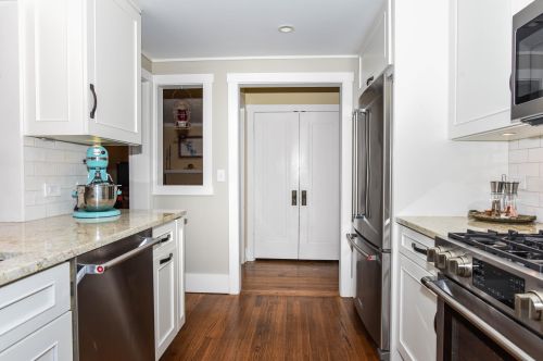 1328 Miles Ave, Kalamazoo MI  49001-4934 exterior