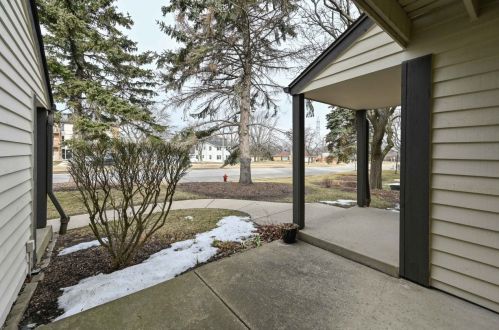 3743 Loomis Rd, Milwaukee WI 53221-1054 exterior