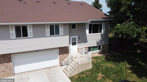 15867 Gooseberry Way, Saint Paul, MN 55124-5141